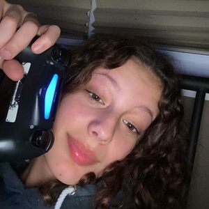 Meet your Posher, Isabella